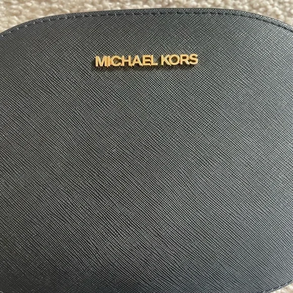 Michael Kors Black Round Crossbody Bag - Picture 3 of 7